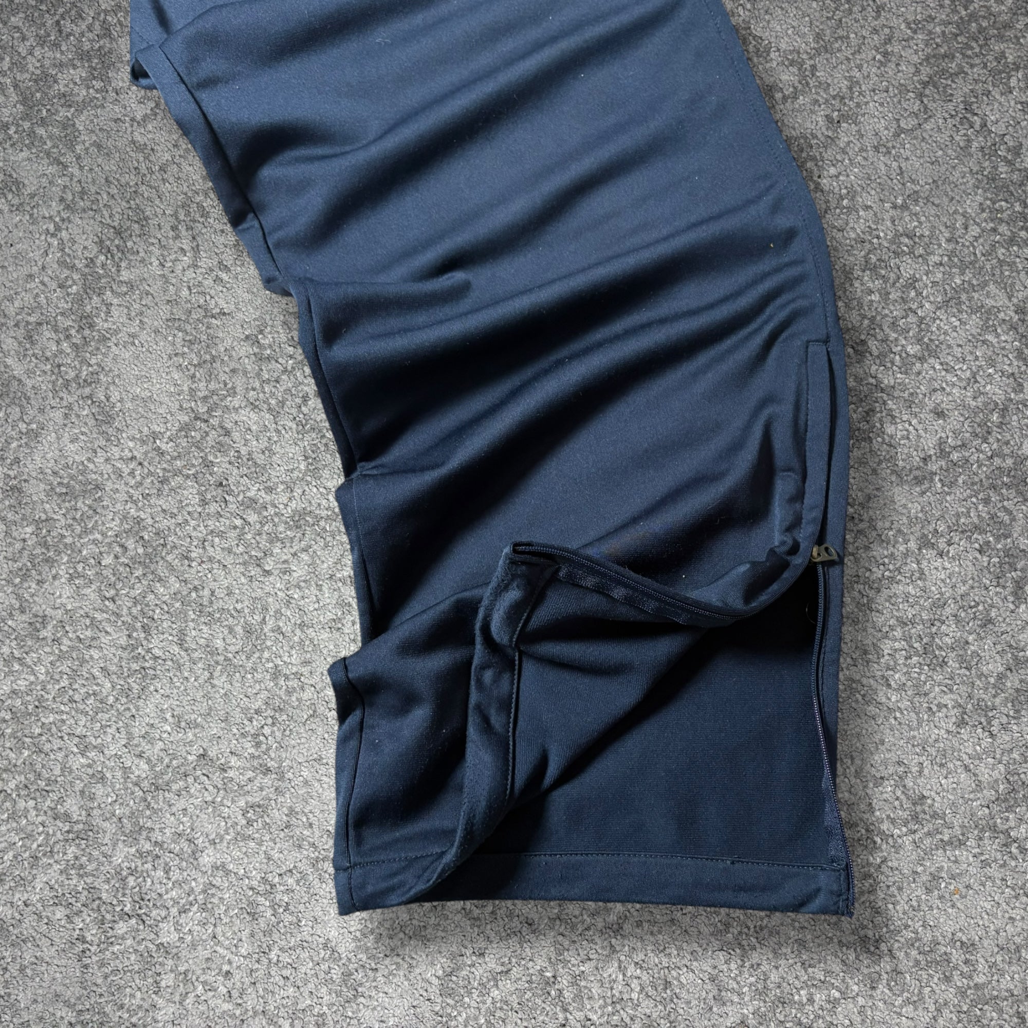Nike track pants (M)